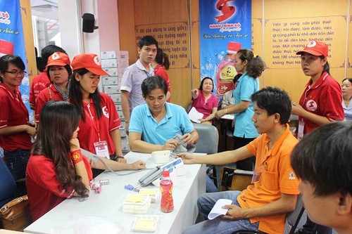 "Hành trình đỏ" - hiến máu cứu người dừng chân tại các tỉnh Bình Định, Quảng Nam, thành phố Đà Nẵng - ảnh 1